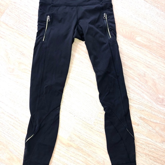 Lulu Lemon Inspire Tight II (Mesh) - Picture 5 of 6